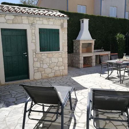 Apartments Adrijana Malinska Zewnętrze zdjęcie