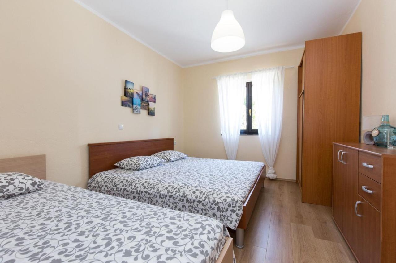 Apartments Adrijana Malinska Zewnętrze zdjęcie