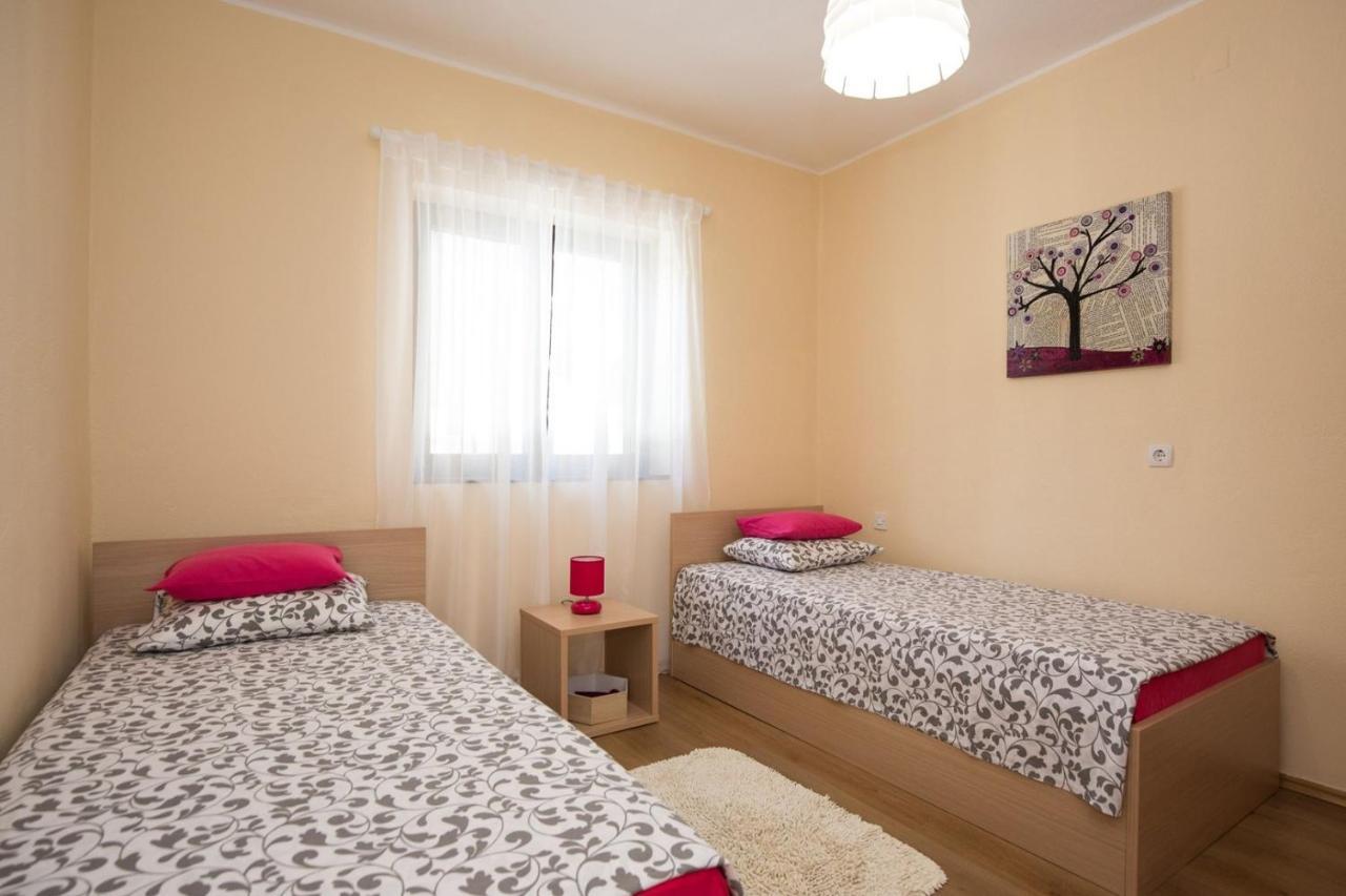 Apartments Adrijana Malinska Zewnętrze zdjęcie
